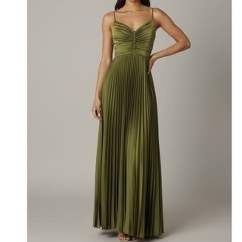 Petal & Pup Naira  Olive Green Pleated Maxi Dress  Ruched Bodice 
Gown 6